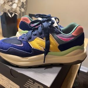 New Balances Sneakers